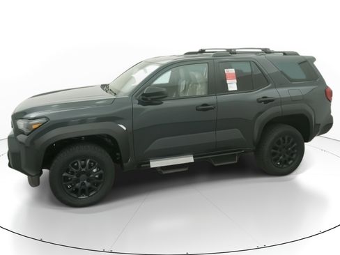 New 2026 Toyota 4Runner SR5 image 2