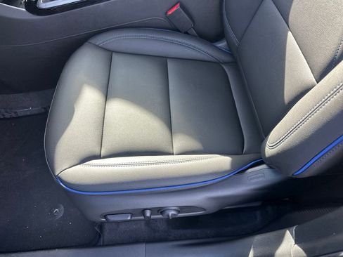 New 2026 Buick Envista Sport Touring image 11