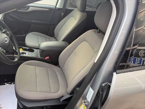 Used 2022 Ford Escape SE w/ Convenience Package image 7