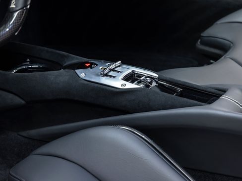 Used 2022 Ferrari 296 GTB RWD image 35