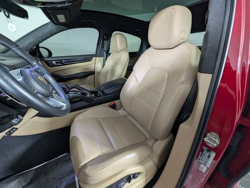 Certified 2023 Porsche Cayenne GTS image 5