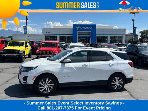 Used 2024 Chevrolet Equinox Premier AWD/4WD image 1