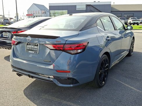 Certified 2025 Nissan Sentra SR w/ Midnight Edition image 5