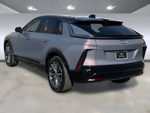 Certified 2024 Cadillac Lyriq Sport image 3