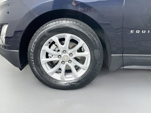 Used 2021 Chevrolet Equinox LT FWD image 30