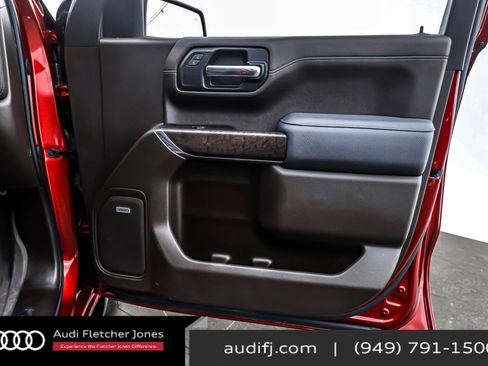 Used 2022 GMC Sierra 1500 Denali w/ Denali Premium Package image 24