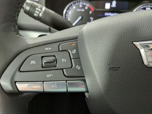 Certified 2022 Cadillac XT4 Premium Luxury w/ Enhanced Visibility Package image 10