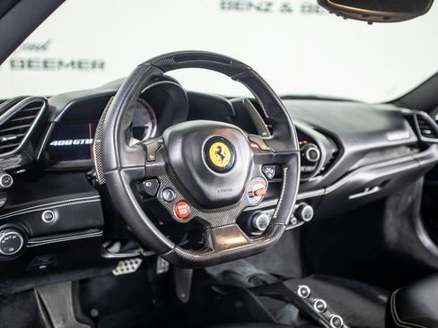 Used 2017 Ferrari 488 GTB RWD image 35