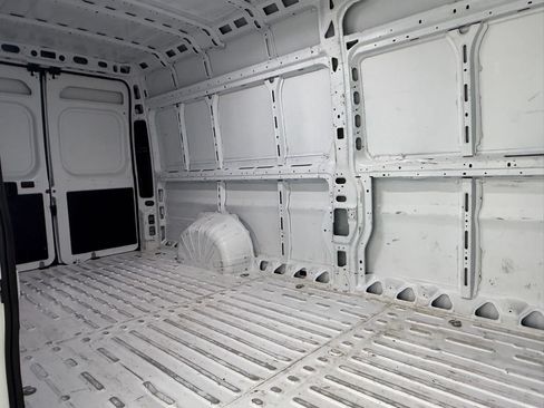 Used 2025 RAM ProMaster 3500 w/ Convenience Group FWD image 26