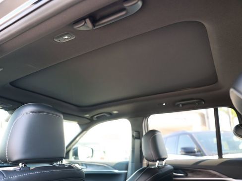 New 2026 Jeep Grand Cherokee Limited RWD image 31