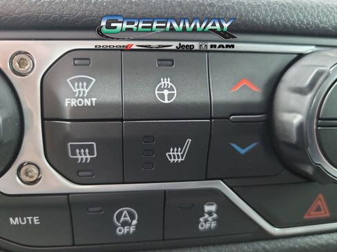 Used 2026 Jeep Wrangler Sport AWD/4WD image 18