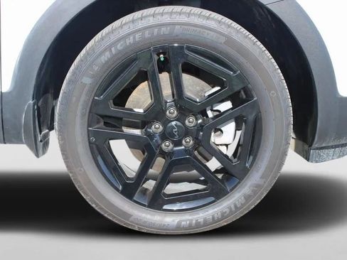 Used 2025 Kia Telluride SX X-Line AWD/4WD image 45