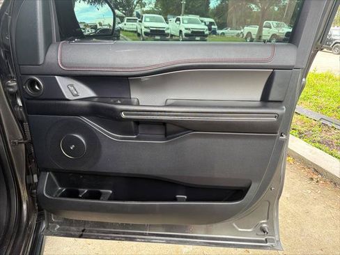 Used 2021 Ford Expedition Limited RWD image 22