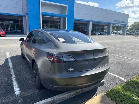 Used 2018 Tesla Model 3 Long Range AWD/4WD image 4