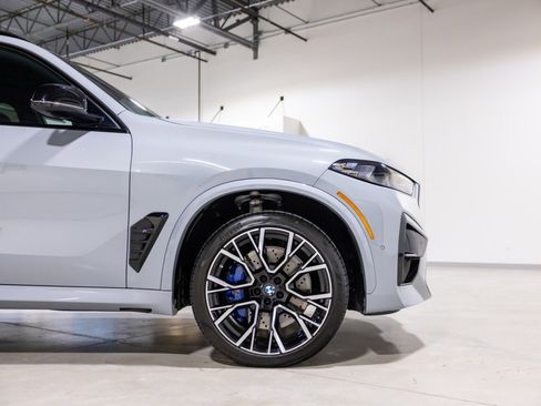 Used 2026 BMW X5 M Competition w/ Executive Package image 21