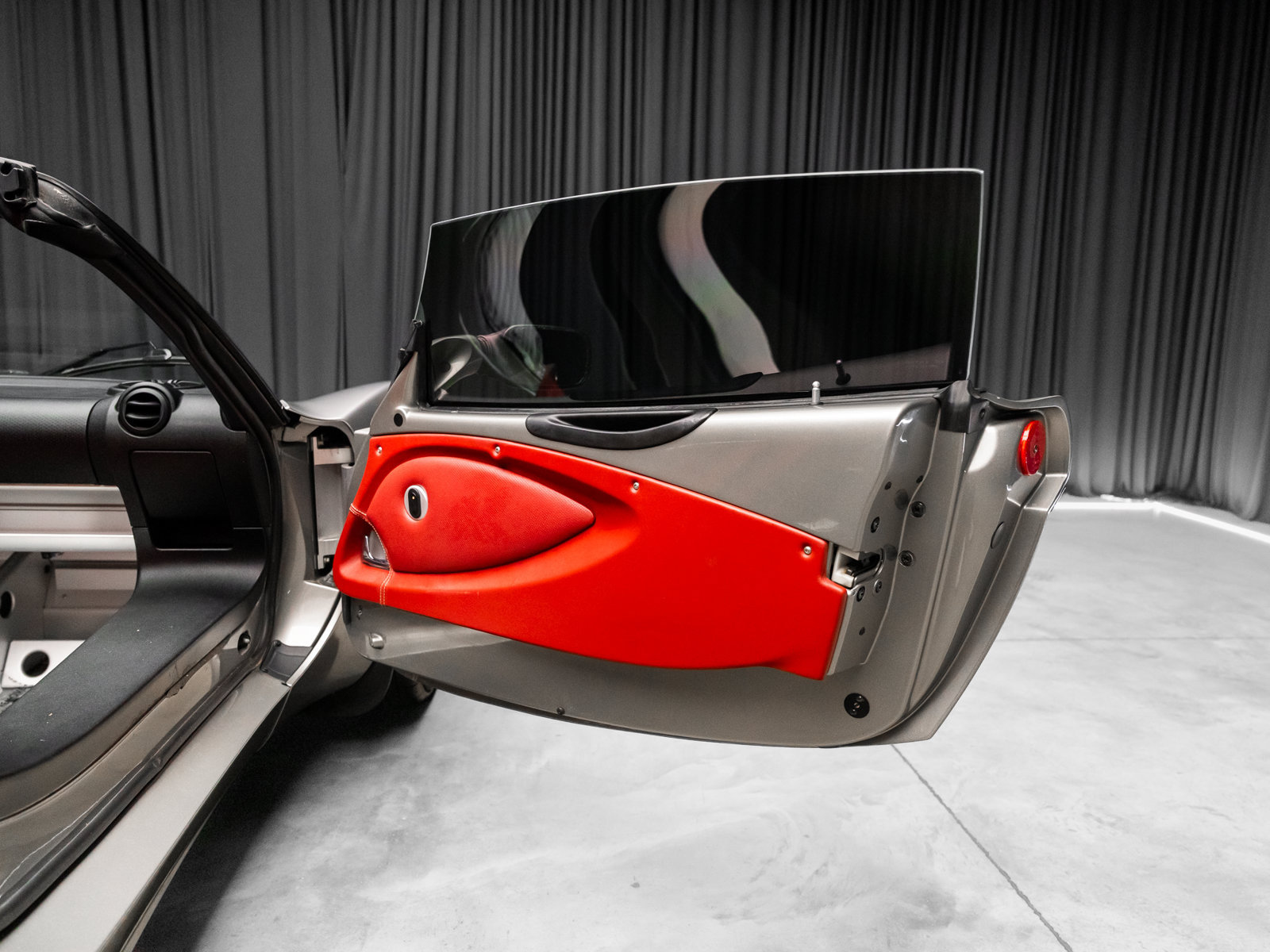 Used 2005 Lotus Elise RWD image 52