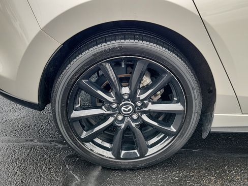 Used 2024 MAZDA MAZDA3 s image 5