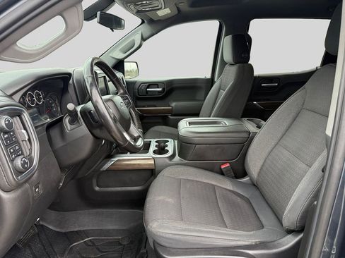 Used 2019 Chevrolet Silverado 1500 LT Trail Boss AWD/4WD image 13