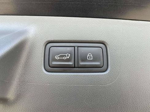 Certified 2025 Hyundai Santa Fe SEL FWD image 13