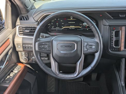 Used 2023 GMC Yukon XL Denali Ultimate image 19