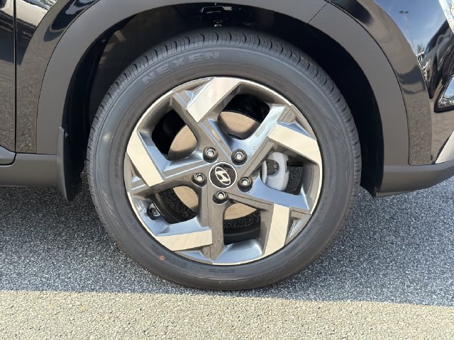 New 2026 Hyundai Venue SEL FWD image 14