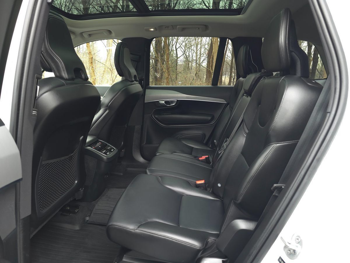 Used 2024 Volvo XC90 B5 Core w/ Climate Package AWD/4WD image 15