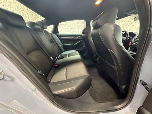 Used 2022 Honda Accord Sport image 12