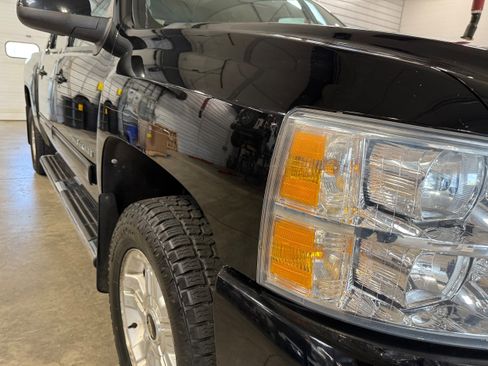 Used 2012 Chevrolet Silverado 1500 LTZ w/ LTZ Plus Package image 5