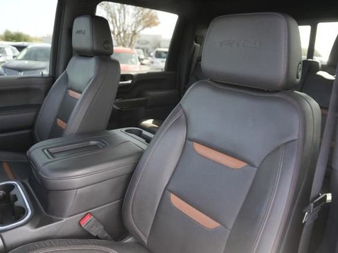 Used 2022 GMC Sierra 3500 AT4 image 10