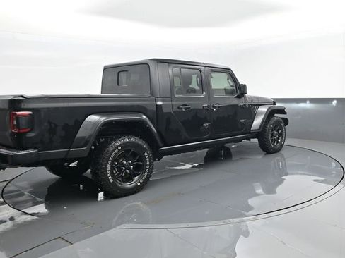 Used 2024 Jeep Gladiator Sport AWD/4WD image 22