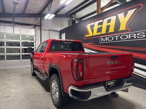 Used 2022 GMC Sierra 2500 SLT w/ SLT Premium Package AWD/4WD image 10