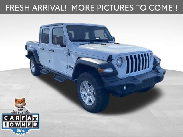Used 2020 Jeep Gladiator Sport w/ Quick Order Package 24S AWD/4WD image 3