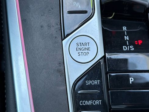 Certified 2023 BMW X7 xDrive40i w/ Premium Package image 30