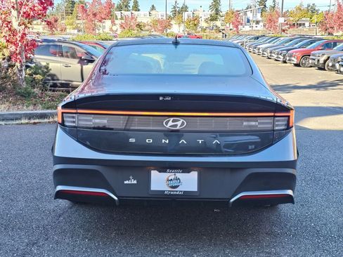 New 2025 Hyundai Sonata SE image 6