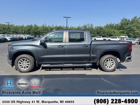 Used 2021 Chevrolet Silverado 1500 LT AWD/4WD image 4