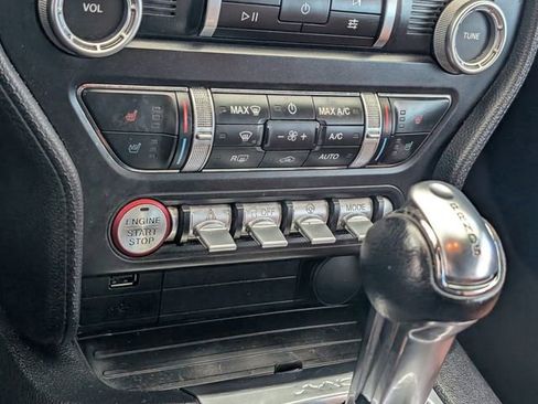 Used 2020 Ford Mustang Premium image 23