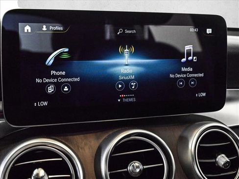 Used 2022 Mercedes-Benz GLC 300 4MATIC image 12