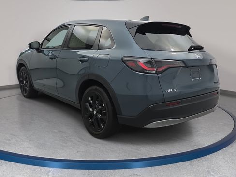 Used 2023 Honda HR-V Sport image 7