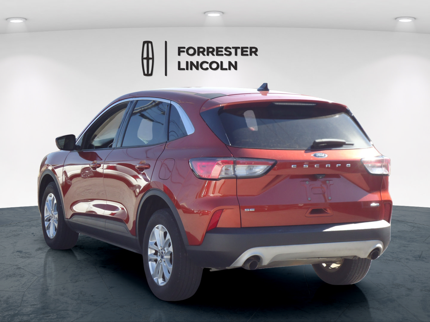Used 2020 Ford Escape SE AWD/4WD image 5