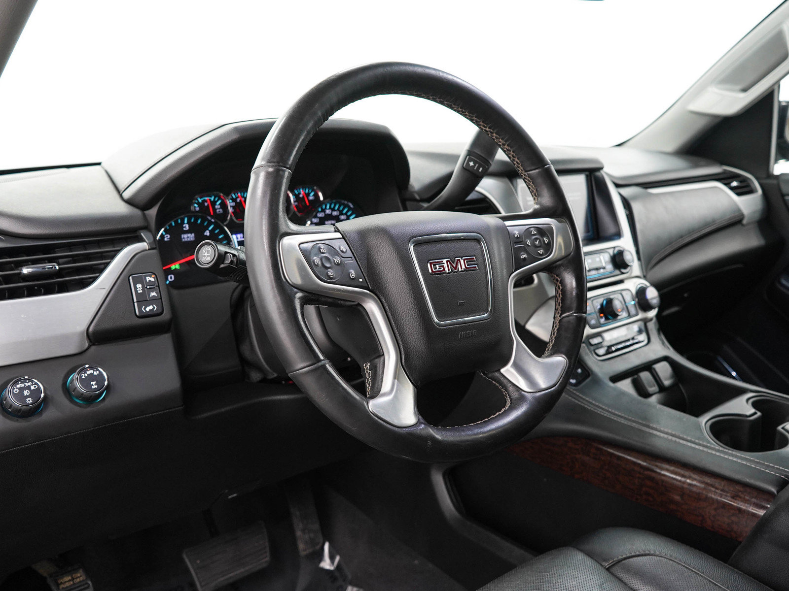Used 2019 GMC Yukon XL SLT AWD/4WD image 28