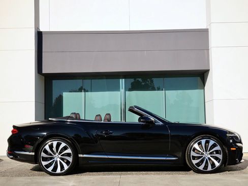 New 2026 Bentley Continental GTC image 5