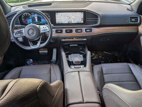 Certified 2022 Mercedes-Benz GLS 450 4MATIC image 18