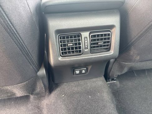 Used 2025 Toyota Camry LE FWD image 20