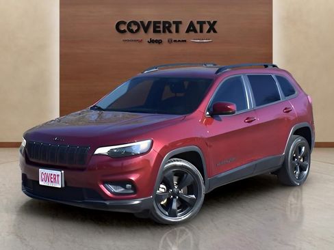 Used 2020 Jeep Cherokee Latitude Plus image 1