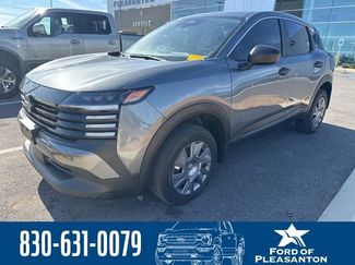 Used 2025 Nissan Kicks S video 1