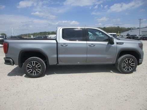 New 2026 GMC Sierra 1500 AT4 image 3