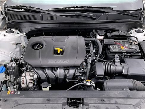 Used 2024 Kia Forte GT-Line image 29