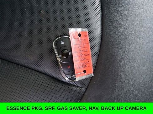 Used 2019 Buick Envision Essence FWD image 35
