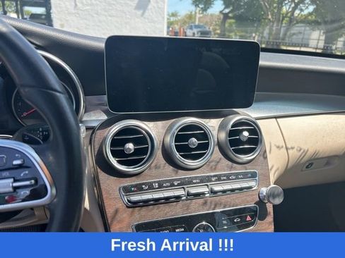 Used 2020 Mercedes-Benz C 300 Sedan image 16