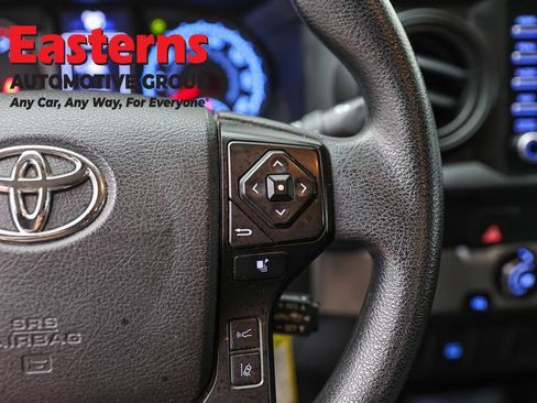 Used 2021 Toyota Tacoma SR RWD image 17